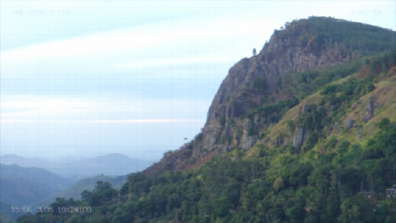 Mountain landscape — original versus HDV — HDV